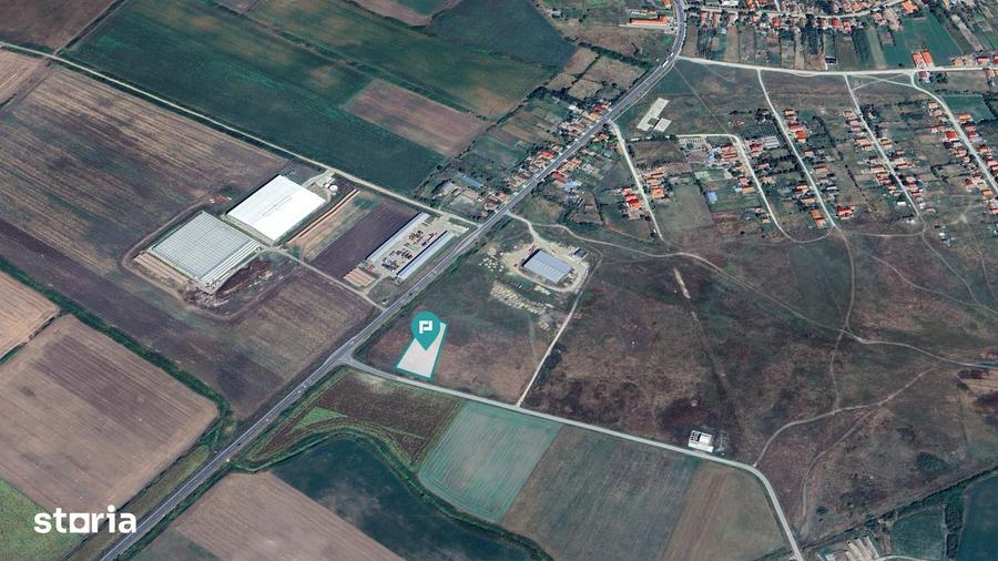 Teren de 10000 mp, în Ciumeghiu