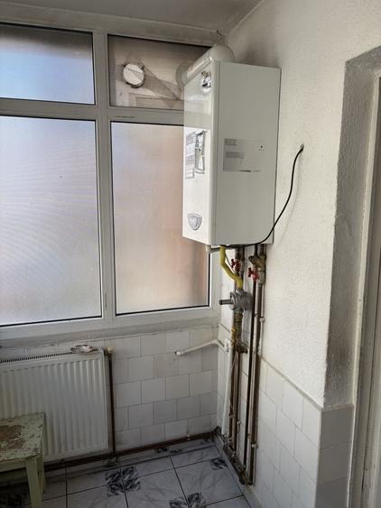 Apartament cu 2 camere decomandat în Eremia