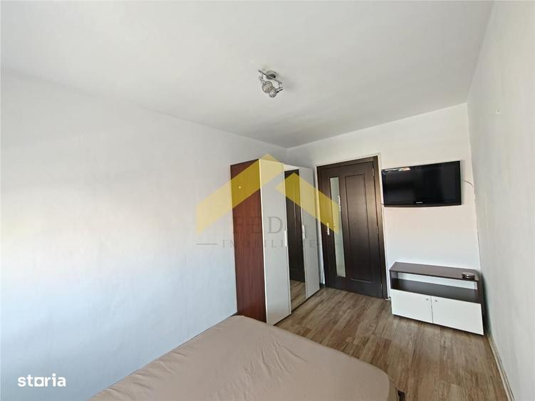 Apartament cu 3 camere decomandat în Aurel Vlaicu