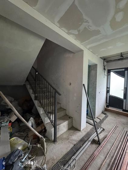 Casă cu Teren 598 Mp în Central
