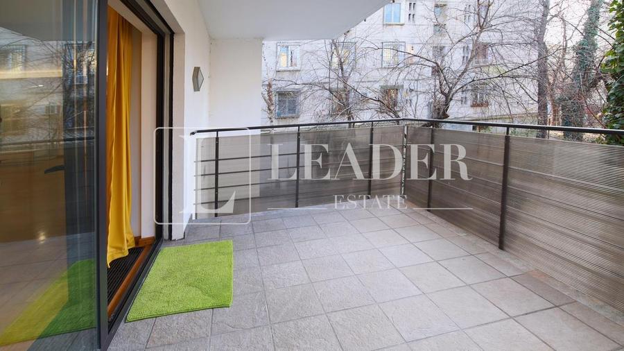 Apartament cu 4 camere decomandat în Floreasca