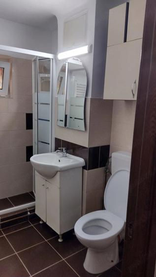 Apartament cu 2 camere semidecomandat în Malu Roșu