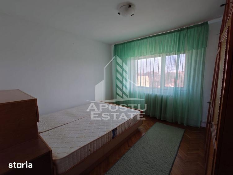 Apartament cu 3 camere, mobilat în Fabric