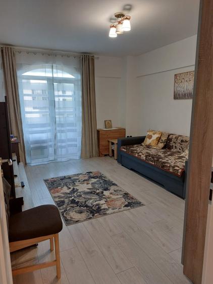 Apartament cu 3 camere decomandat, mobilat în Păcurari — fotografia 1