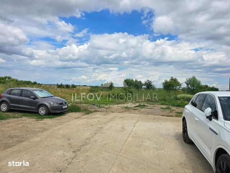 Spațiu comercial, în Tunari