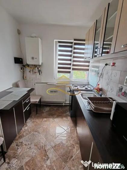 Apartament cu 2 camere decomandat în 9 Mai