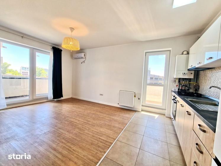 Apartament cu 3 camere decomandat în Theodor Pallady