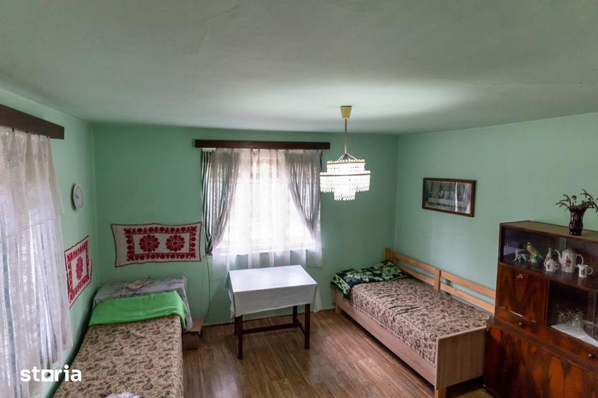 Casă cu 3 camere cu Teren 1500 Mp în Căpușu Mare