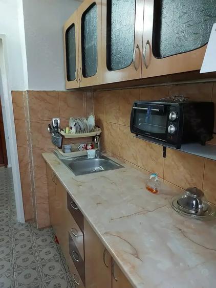 Apartament cu 2 camere decomandat în Micro 5