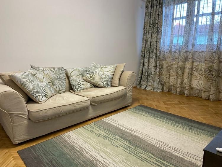 Apartament cu 2 camere decomandat, mobilat în Ultracentral