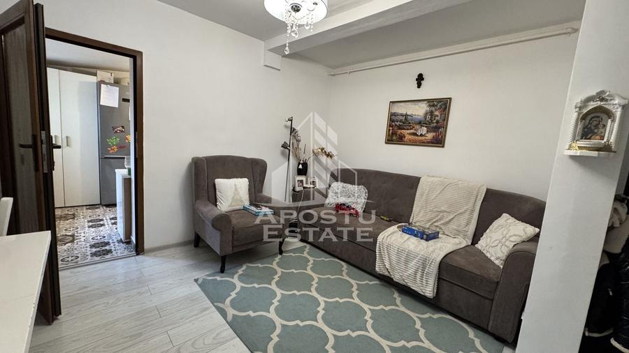Apartament cu 3 camere semidecomandat, mobilat în Steaua