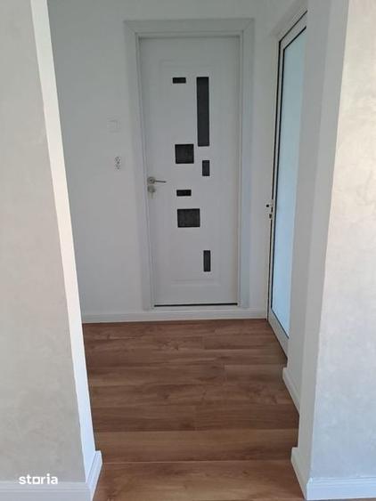 Apartament cu 3 camere în Progresul