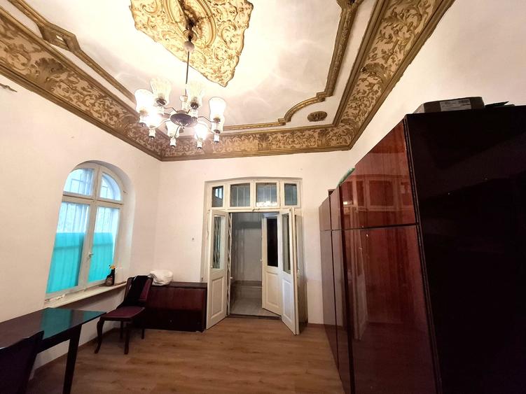 Studio cu garaj și boxă ultracentral - 3