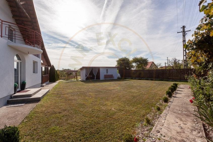 Casa cu teren generos si gradina spectaculoasa – Comuna Cuca, Arges! - 18