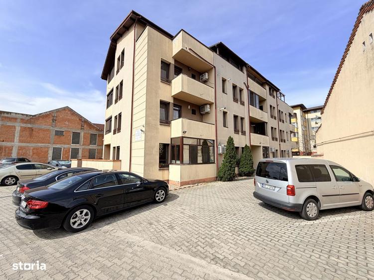 Apartament de vanzare 2camere Alfa50mputili cu poten?ial intra sa vezi - 3