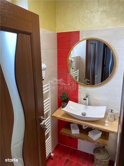 Apartament cu 4 camere decomandat în Calea Dumbrăvii