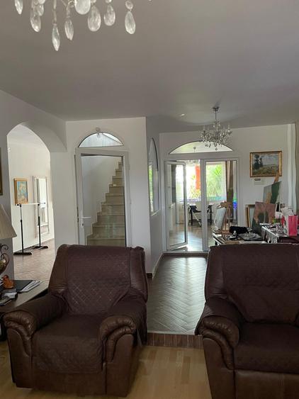 Casa deosebita P+E+M  Central-Biserica - 18