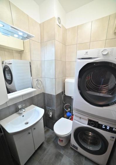 { Metrou Dimitrie Leonida } Apartament 3 camere - 2 bai - 12