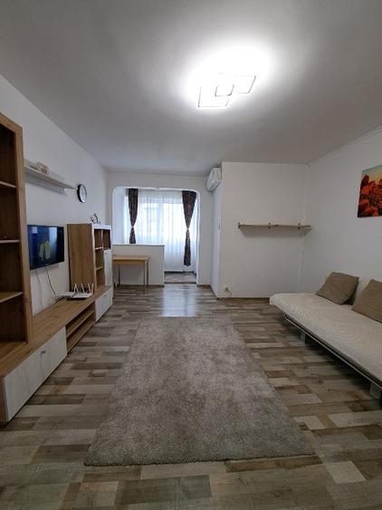 Garsoniera lângă metrou Favorit - 7