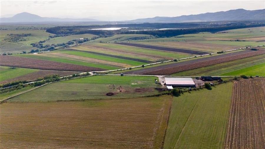 FILM! Zona extinsa, teren mixt,18.000 mp, ideal agro-investitii, Rotbav, Brasov - 2