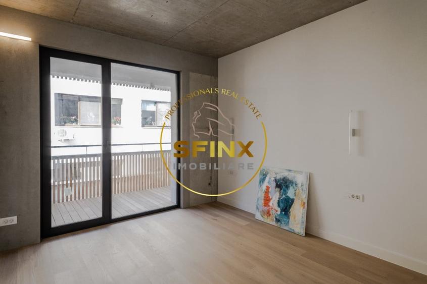 4 camere, duplex , curte proprie, 2 locuri de parcare  Dorobanti - 16