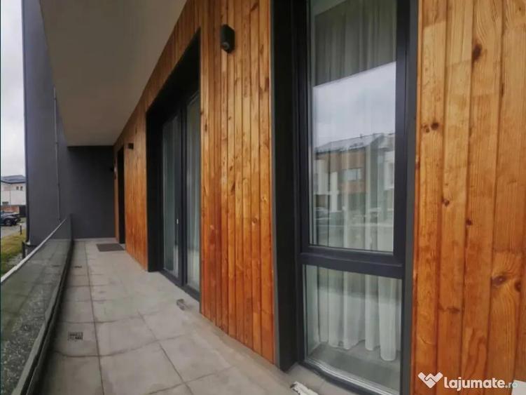 Apartament 2 camere, decomandat - zona Bartolomeu - 3