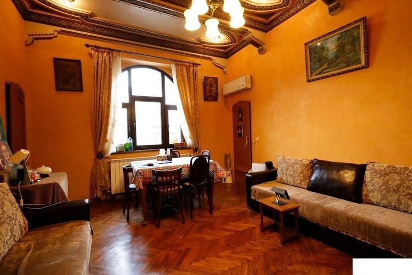 Parcul Carol vila  interbelica stil br&acirc;ncovenesc D+P+E1+M - 1