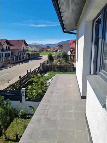 Casa moderna de patru camere zona Ghimbav - 22