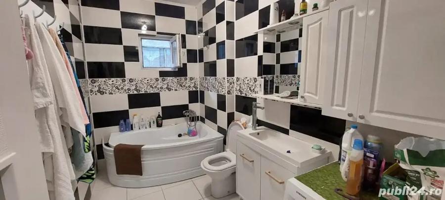 Apartament cu 3 camere in zona Unirii Patriei renovat mobilat utilat de lux - 2