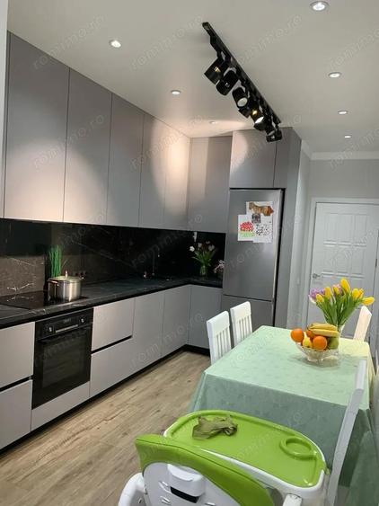 Apartament cu 3 camere decomandate in zona Titan - 8