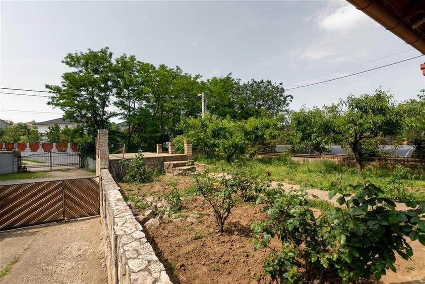 RECO Casa dubla cu teren generos - 23