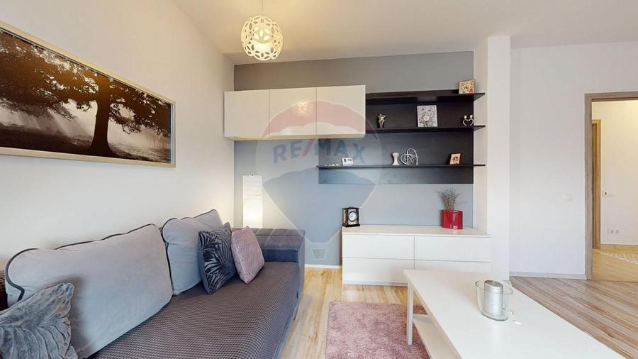 Apartament cu 2 camere de închiriat în zona Tractorul - 10