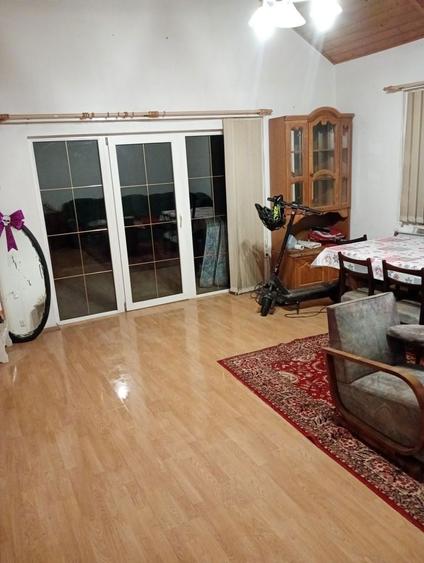 Inchiriere casa cu 3 camere si curte - 7