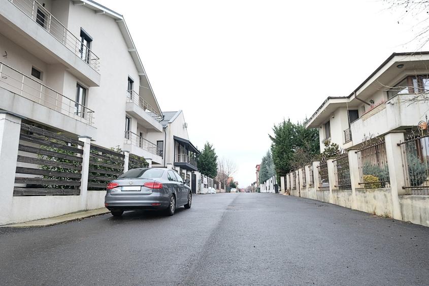 OTOPENI - Str. 23 August (Mesteacanului), apartament 3 camere amenajate LUX - 24