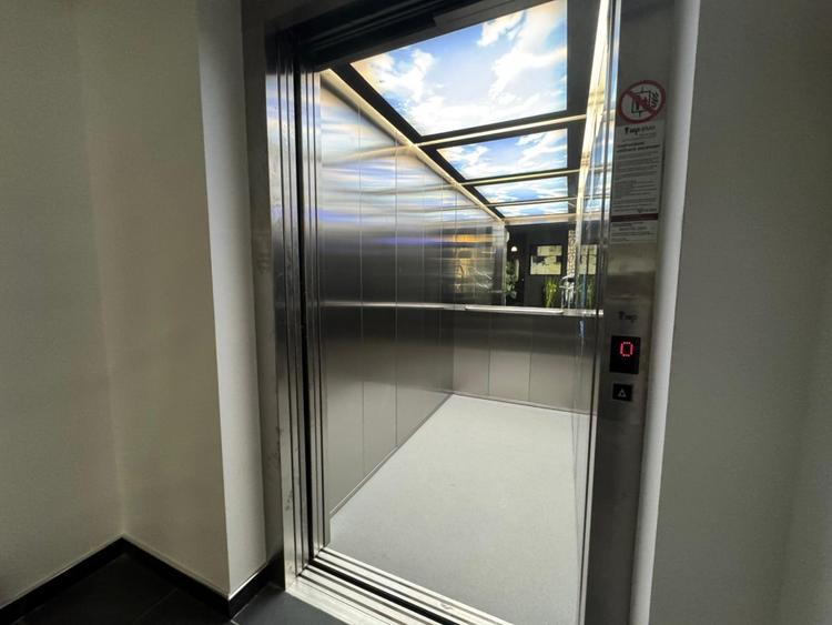 Vilă superbă, unicat, versatilă, lift interior, zona Carrefour Colentina! - 8