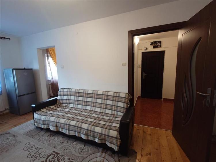 Garsoniera de inchiriat in Brad, Str Privighetorilor - 4