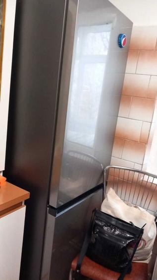 Apartament 3 camere. Sectorul 6 , teatrul masca - 7