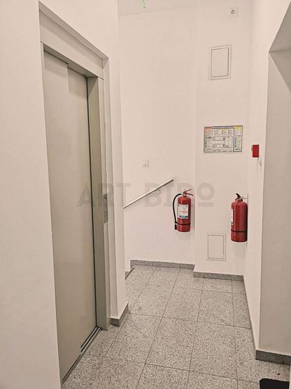 Zero comision, 123mp birou ultracentral Universitate - Cismigiu, 5' M - 9