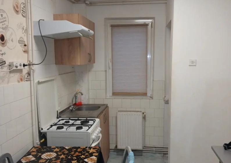 Propietar ofer spre inchiriere apartament cu doua camere in cartierul Noua - 6