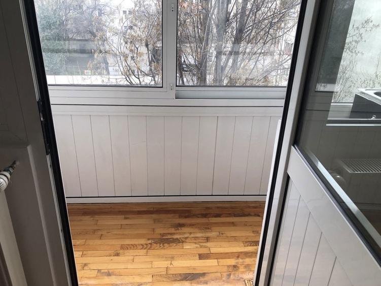 Garaoniera ultractrala Calea Victoriei,la 1minut de hotel Radisson - 1