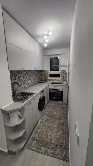 Decomandat 2 camere renovat complet Mega Mall - 6