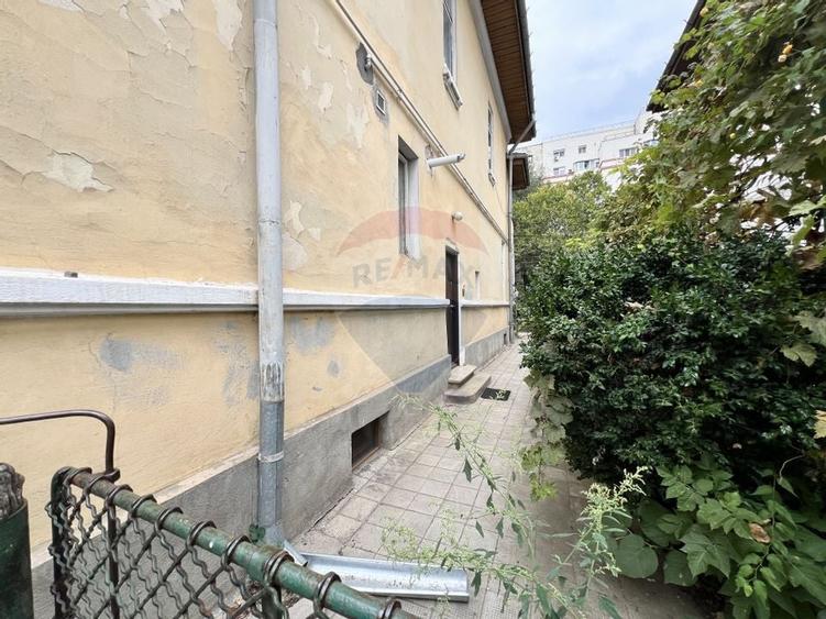 Casa interbelica de inchiriat - Str. Barbu Vacarescu nr. 33 - 40