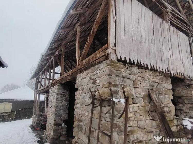 Casa boiereasca Urseiu - 9
