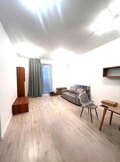 Apartament cu 2 camere semidecomandat, mobilat în Băneasa — fotografia 2