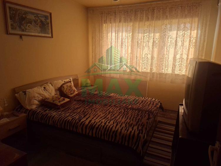 Apartament cu 3 camere decomandat în Vest
