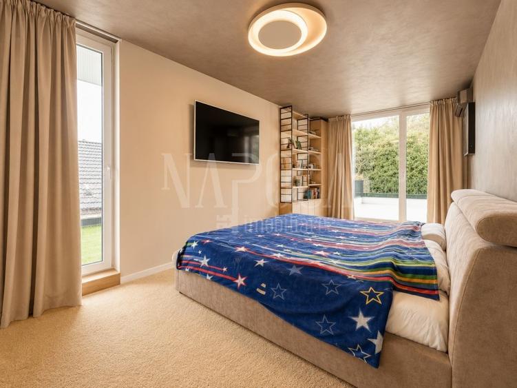 Penthouse cu 3 camere semidecomandat în Grigorescu