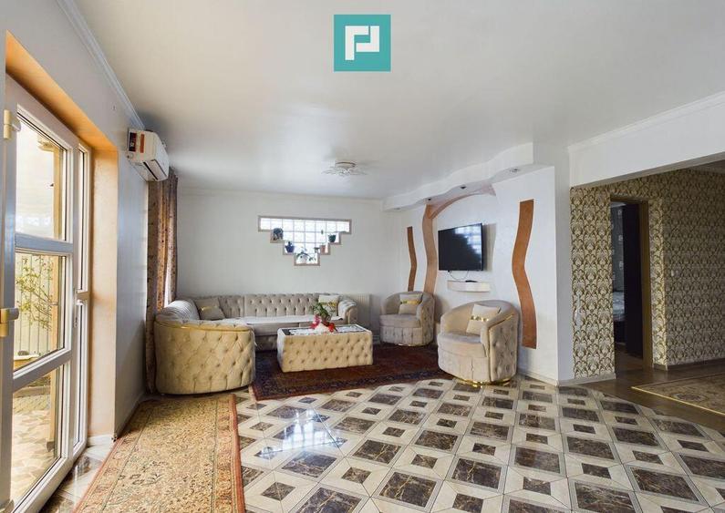 Casa cu 5 camere in Nadlac - 6