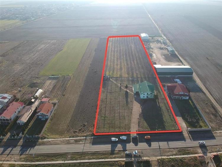 CASA DE VANZARE BOTARLAU ( com.Vulturu) - 2