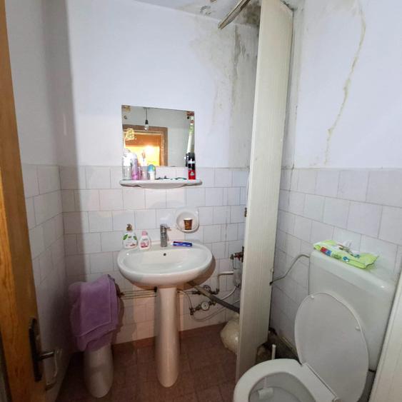 Apartament 3 camere, ultracentral, Focșani, etaj 1 - 5