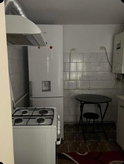 Piata Romana - Magheru - Garsoniera - 5